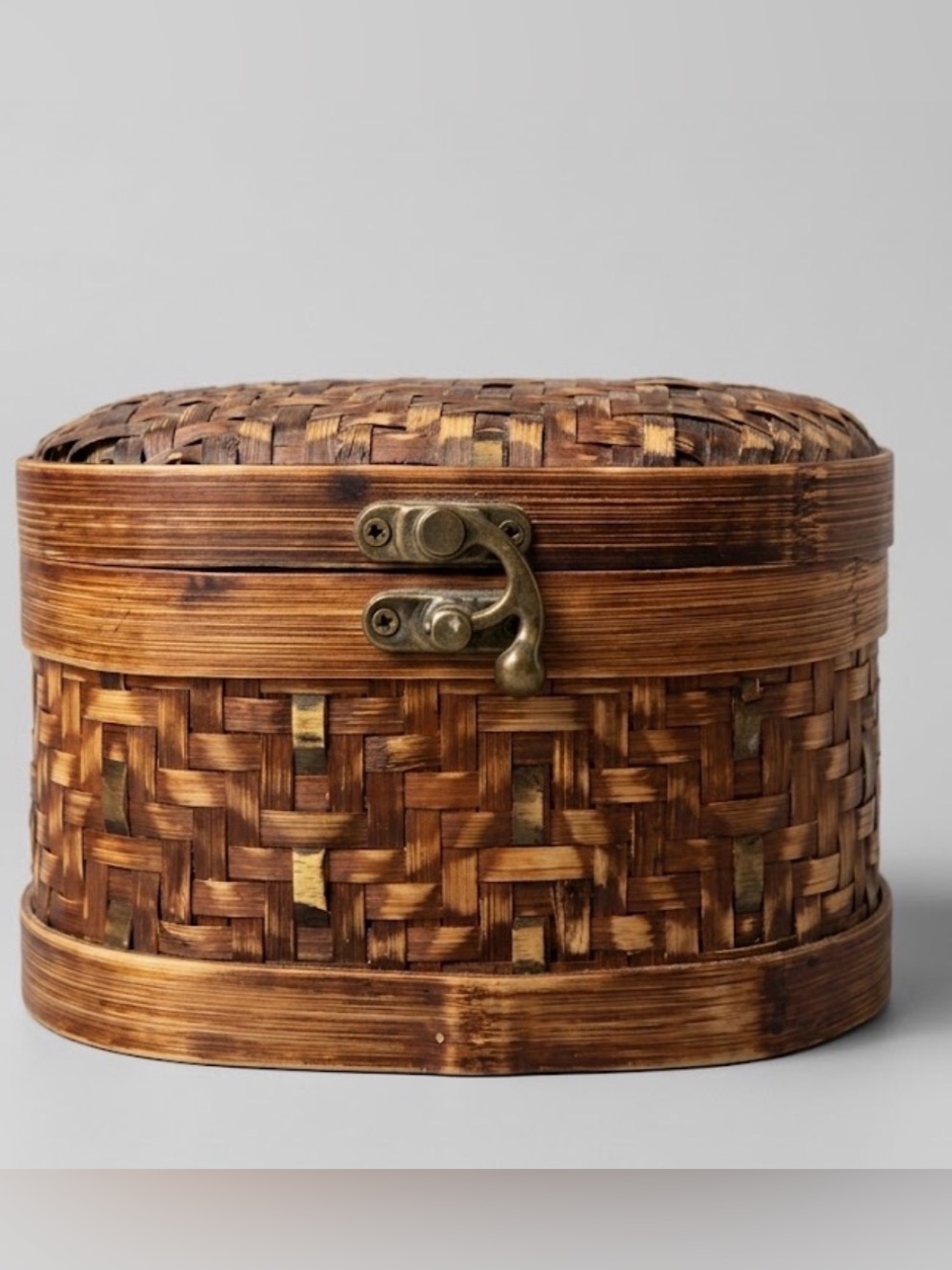 Vintage‎ Woven Rattan Decorative Storage oval Box boho bronze swing-arm latch